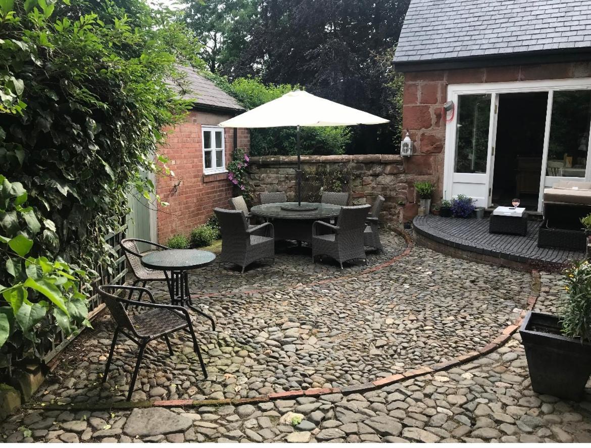 Pear Tree Cottage Courtyard Kinton Exteriér fotografie